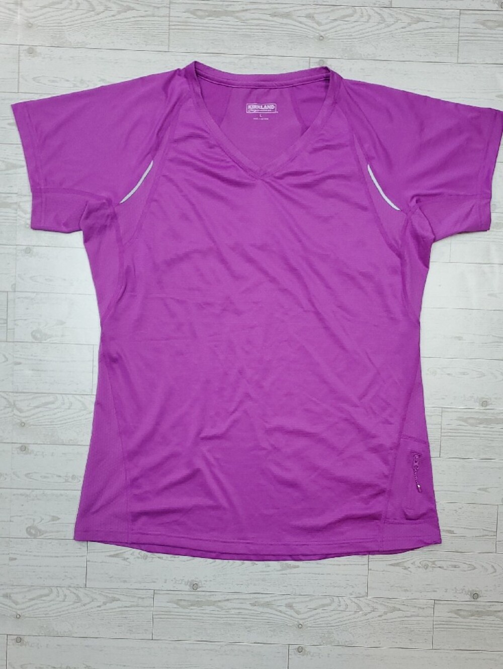 Kirkland Signature Athletic Magenta Activewear Top Women's Large